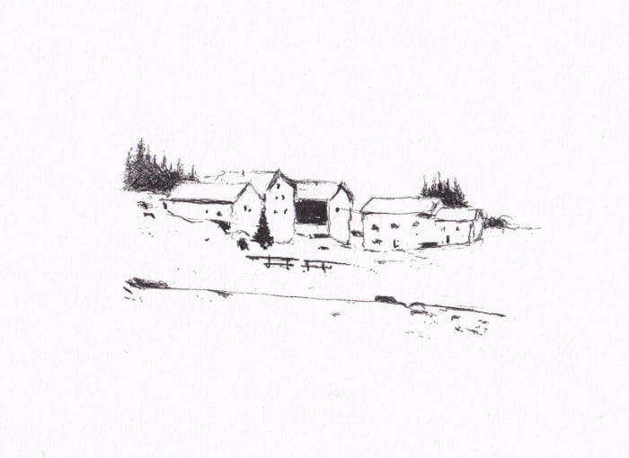 Die Schwarz-Weiss-Skizze zeigt eine ländliche Szene mit mehreren Häusern, die an einen Hügel gebaut ist, wodurch eine einfache, doch idyllische Landschaft entsteht – Schwarz-Tinte auf Papier